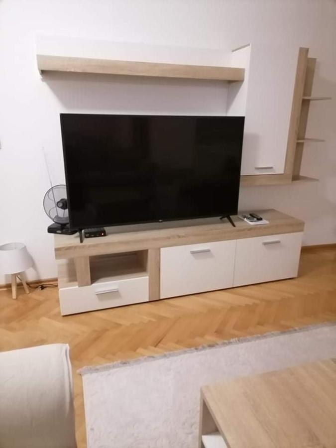 Dobi Apartmani Wing Jagodina Exterior photo
