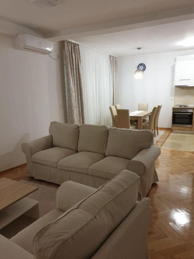 Dobi Apartmani Wing Jagodina Exterior photo