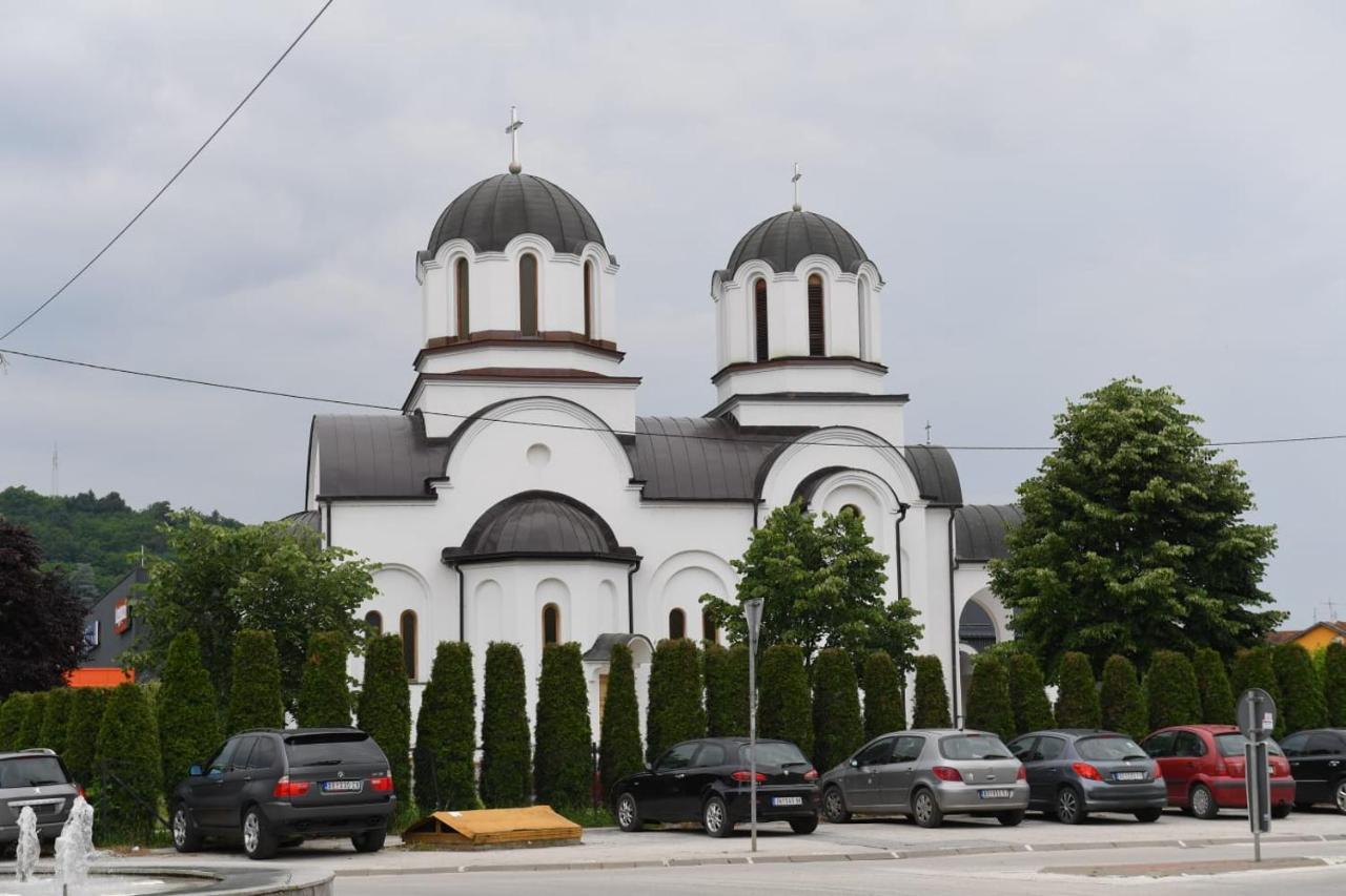 Dobi Apartmani Wing Jagodina Exterior photo