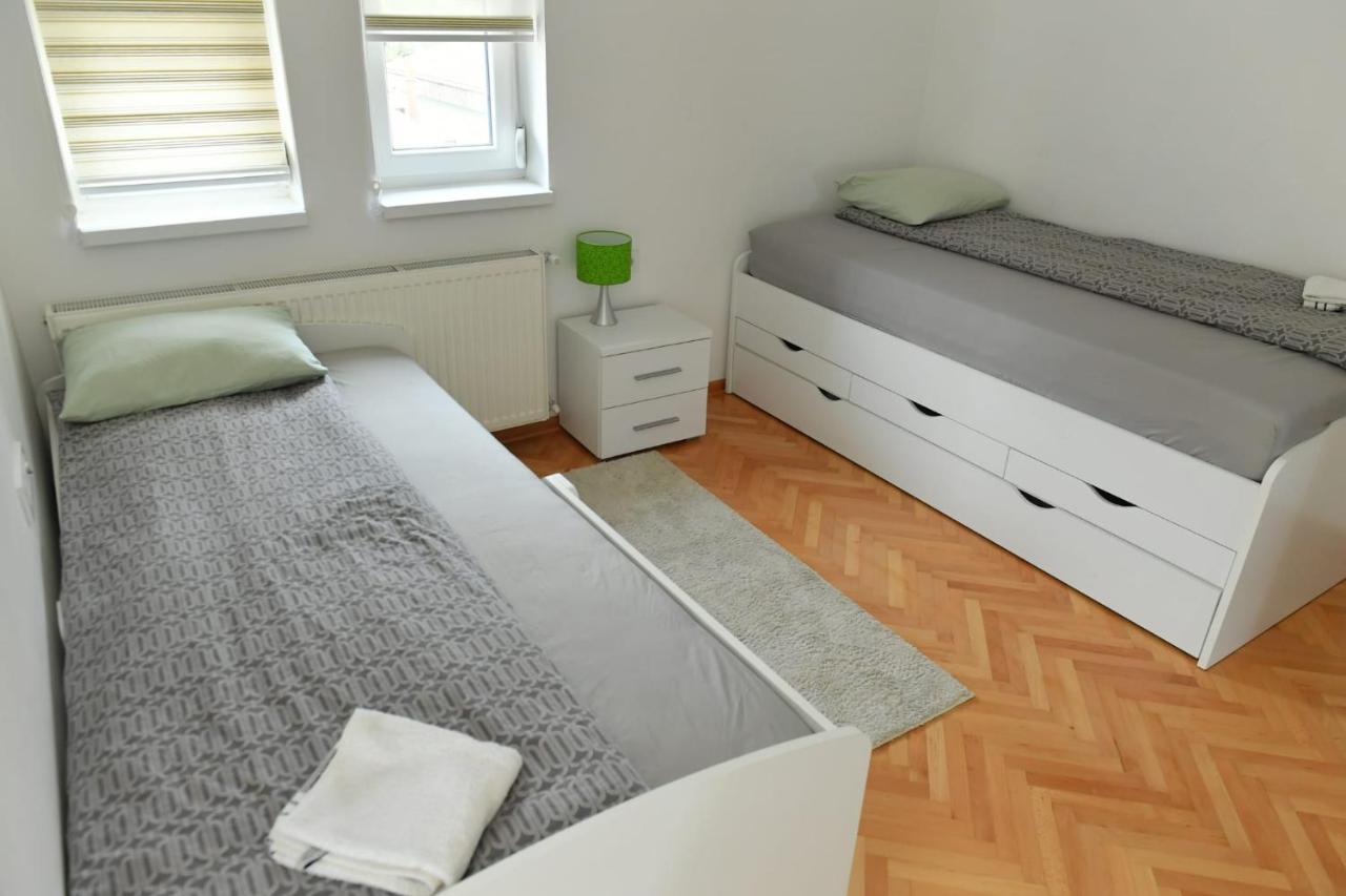 Dobi Apartmani Wing Jagodina Exterior photo