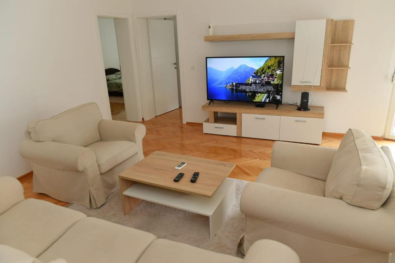 Dobi Apartmani Wing Jagodina Exterior photo